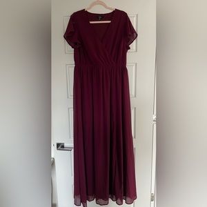 Lulus maroon dress